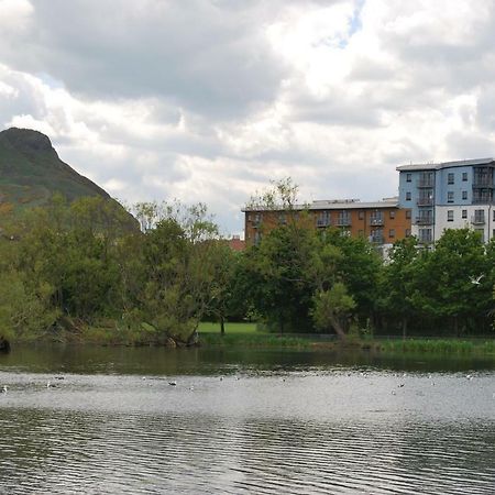 Lochend Park View Apartment Edimburgo Exterior foto